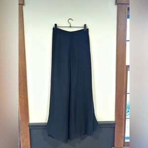 St. John Elegant Black Wide-Leg Pants
